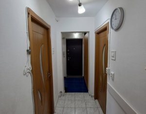 Apartament cu 3 camere, decomandat, boxa la subsol, Manastur