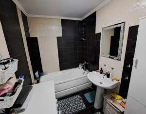 Apartament cu doua camere, pod, parcare inclusa