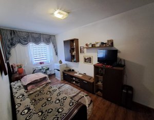 Apartament cu doua camere, mobilat si utilat, Floresti