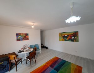 Oportunitate!!! Apartament cu 3 camere, parcare si terasa proprie, Floresti