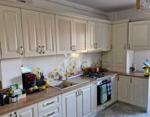 Urgent! Apartament 57 mp , Florilor,  Floresti 