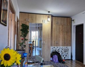 Urgent! Apartament 57 mp , Florilor,  Floresti 