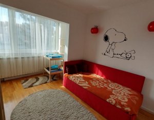 Lakás 4 szobák eladó on Cluj-napoca, Zóna Marasti