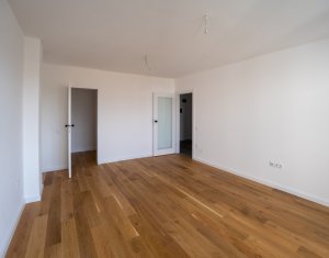 De vanzare apartament cu 2 camere, parcare subterana, Andrei Muresanu Sud