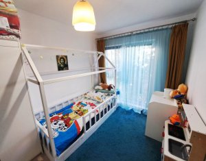 Apartament cu 3 camere, mobilat si utilat complet, parcare inclusa, Floresti