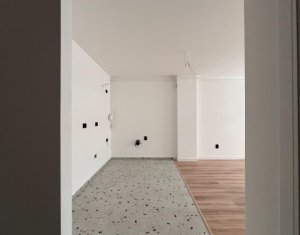 Apartament complex Eroilor, Floresti