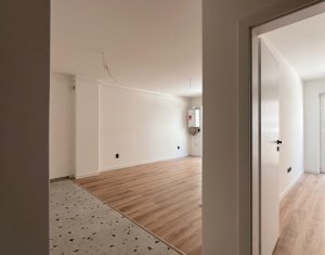 Apartament complex Eroilor, Floresti