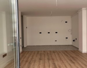 Apartament complex Eroilor, Floresti