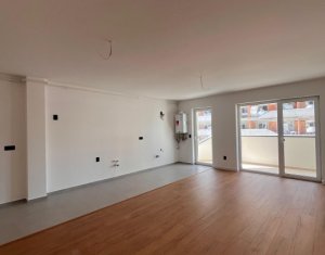 Apartament complex Eroilor, Floresti