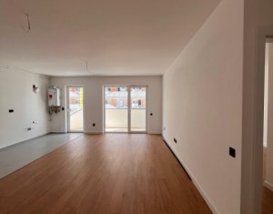 Apartament complex Eroilor, Floresti