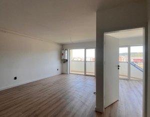 Apartament complex Eroilor, Floresti