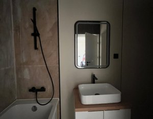 Apartament complex Eroilor, Floresti