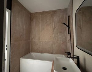 Apartament complex Eroilor, Floresti