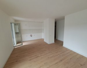 Vanzare apartament 2 camere in Floresti