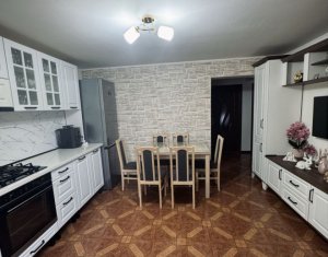  Apartament cu 3 camere si 2 parcari in cartierul IRIS, zona Elite City