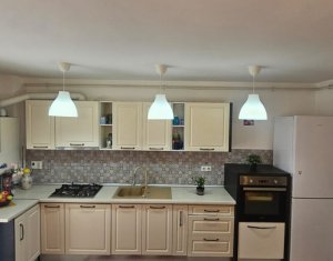Apartament cochet, 2 camere, mobilat si utilat, parcare inclusa, Floresti