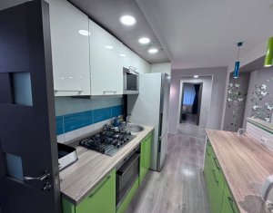 Apartament de lux si spatios, piata Flora, 92mp