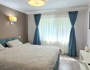 Apartament de lux si spatios, piata Flora, 92mp