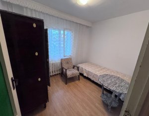 Apartament cu 4 camere, decomandat, Kaufland Manastur