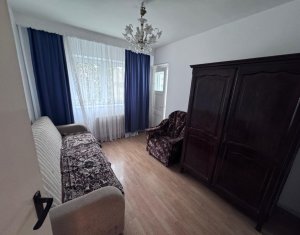 Apartament cu 4 camere, decomandat, Kaufland Manastur