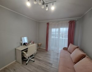 Apartament cu doua camere, mobilat si utilat, etaj intermediar, Floresti