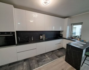 Apartament cu doua camere, mobilat si utilat, etaj intermediar, Floresti