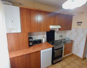 Apartament 4 camere, semicentral, 102 mp, la doar 2700euro/mp