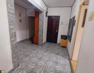 Apartament 4 camere, semicentral, 102 mp, la doar 2700euro/mp