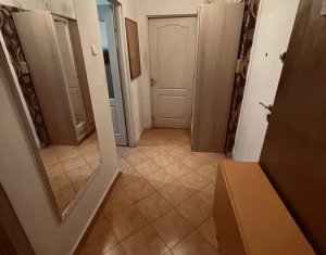 Apartement cu 2 camere decomandate, zona Facultatii de Litere