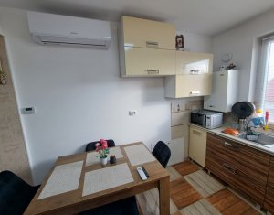 Apartament cu 3 camere, doua dormitoare, strada Ioan Rus, Floresti