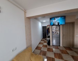 Apartament cu 3 camere, doua dormitoare, strada Ioan Rus, Floresti