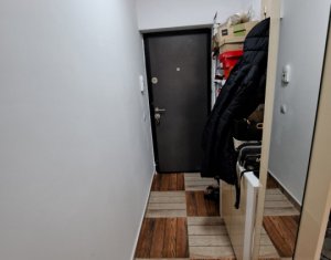 Apartament cu 3 camere, doua dormitoare, strada Ioan Rus, Floresti