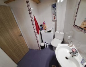 Apartament cu 3 camere, doua dormitoare, strada Ioan Rus, Floresti