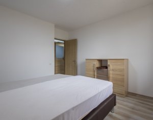 Apartament cu 3 camere, boxa si parcare la subsol + parcare exterioara, Floresti