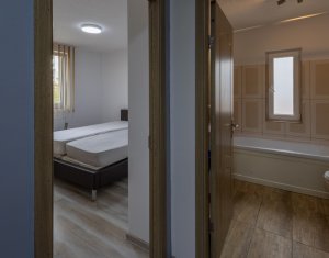 Apartament cu 3 camere, boxa si parcare la subsol + parcare exterioara, Floresti