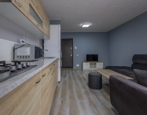 Apartament cu 3 camere, boxa si parcare la subsol + parcare exterioara, Floresti