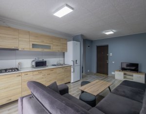 Apartament cu 3 camere, boxa si parcare la subsol + parcare exterioara, Floresti
