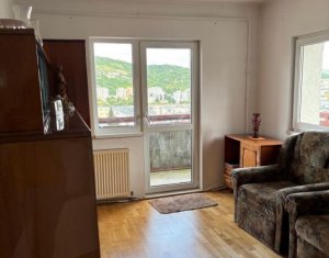 Apartament cu 4 camere, Manastur, Piata Flora