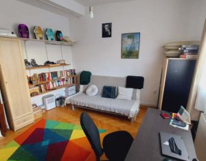 Apartement cu 2 camere, zona Facultatii de Litere, preluare chiriasi