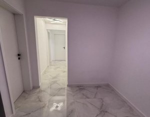 Lakás 3 szobák eladó on Cluj-napoca, Zóna Manastur