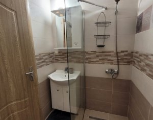 Apartament 3 camere de vanzare in Gheorgheni, bloc nou, parcare