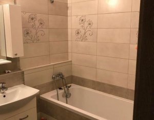 Apartament 3 camere de vanzare in Gheorgheni, bloc nou, parcare