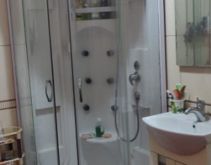 Apartament 3 camere 68 mp, parcare, zona Parc Poligon, Floresti