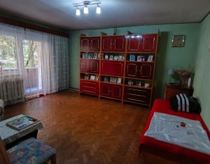 Appartement 4 chambres à vendre dans Cluj-napoca, zone Manastur