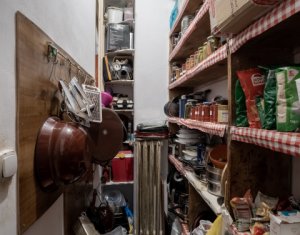  Apartament cu 3 camere 94mp in cladire istorica Bulevardul Eroilor