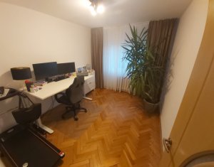 Appartement 3 chambres à vendre dans Cluj-napoca, zone Gheorgheni