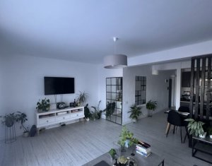 Vanzare apartament 2 camere in Floresti