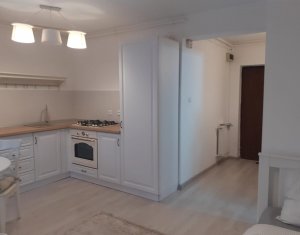  Apartament cochet, parcare, zona UMF