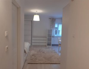  Apartament cochet, parcare, zona UMF