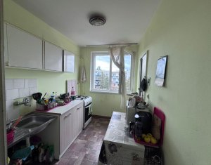 Apartament 2 camere, balcon generos, langa Policlinica Grigorescu – COMISION 0!